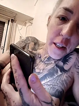 vamporasuccubus19777's Live XXX Chat