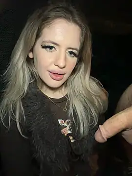 Holly-Glamour Pertunjukan Webcam