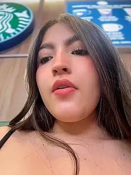 Gaby-Herrera Adlı Modelin Canlı XXX Sohbeti