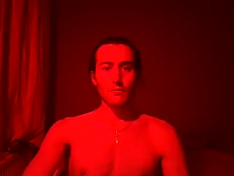 MAYBEYOUTWT live XXX chat