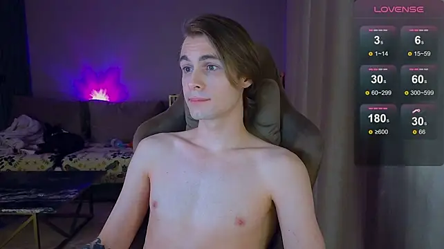 Živý XXX chat DebugMee