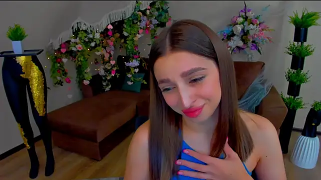 FlirtySpark's Live XXX Chat