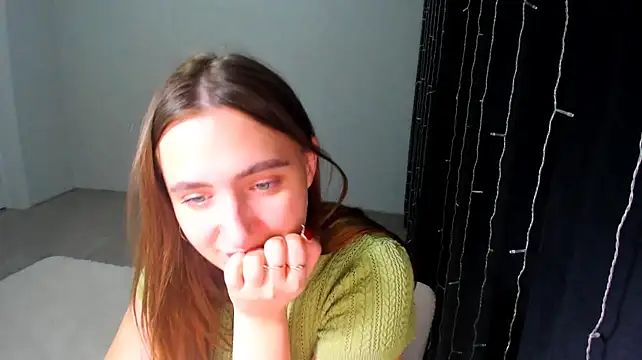 צ'אט XXX בשידור חי של Wise_Bunny