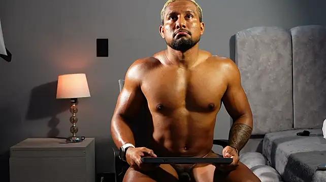 CallumMuscle Live XXX-chat