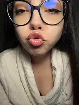 KaylaLewyss Live XXX Chat