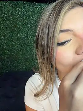 AngelBlushXXX Live XXX-Chat