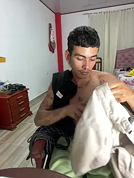 sorry-mom69 élő XXX-chatje