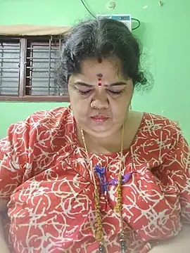 Tamil-mayasri's Live XXX Chat