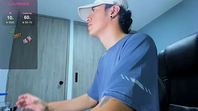 Chat XXX en directo de LOBO_ALPHA