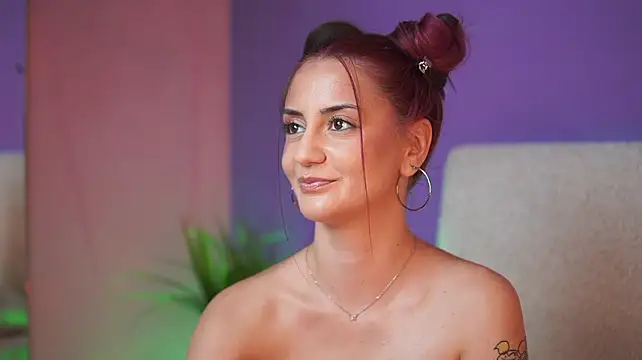 SabrinaHope Chat XXX in diretta
