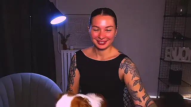 XXX chat uživo modela AlexaSven