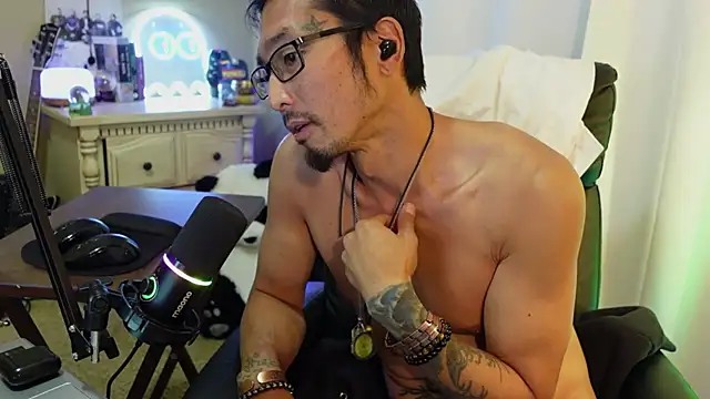Chat XXX en directo de Ghost11_11