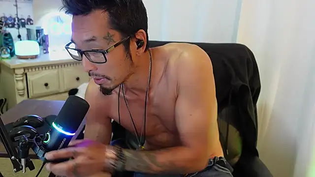 Czat XXX na żywo – Ghost11_11