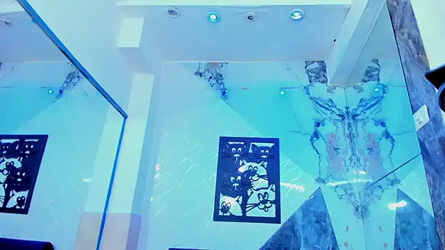 Isabella_stanford2のライブXXXチャット