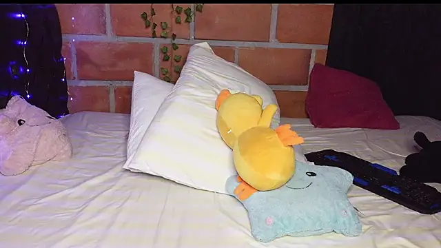 Nathacha Chat XXX in diretta