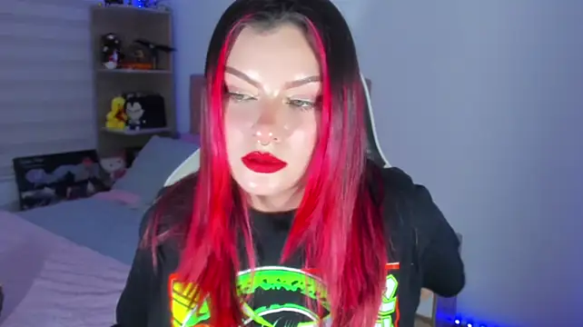 Chatroom XXX en direct de OphelianaRose33