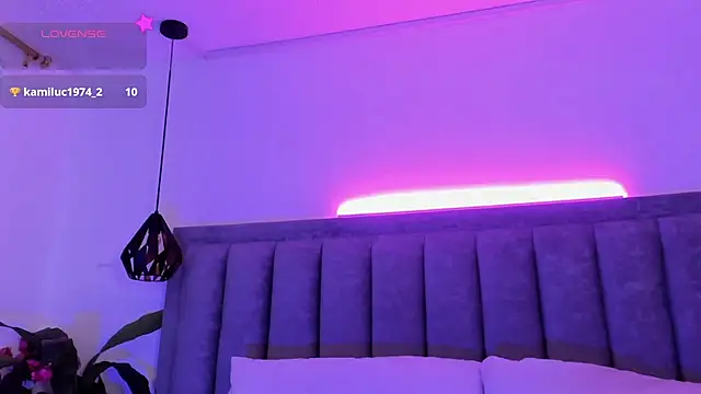 Bella18__ Chat XXX in diretta
