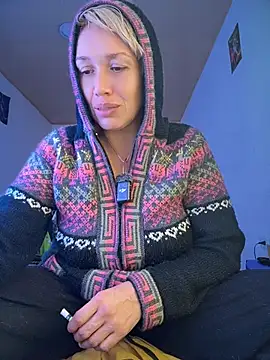MARILYNKOVANOVA XXX чат на живо