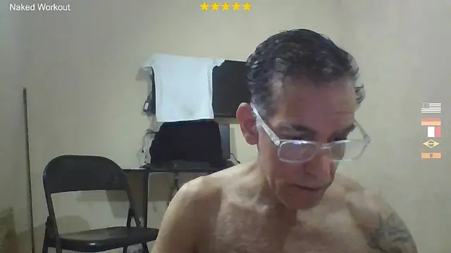 CaptainFox Chat XXX in diretta