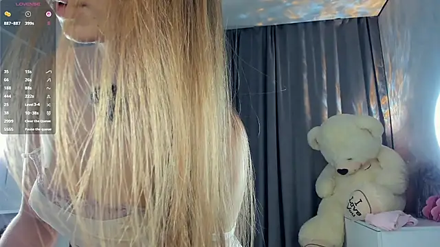 BelleDream live XXX chat