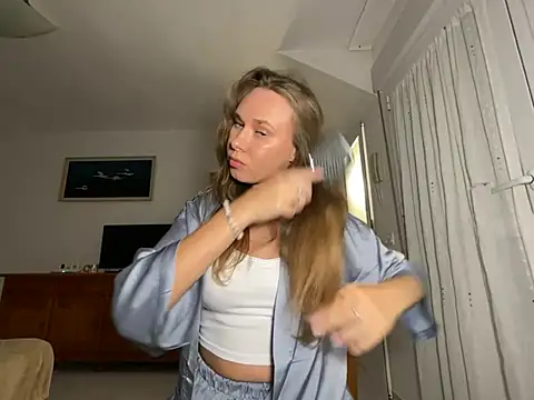 Margo2 – Naživo XXX chat