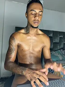 Czat XXX na żywo – YeremiBrowm