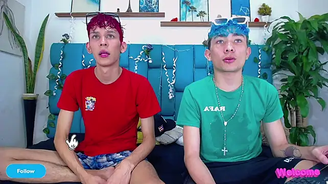 Dirty3someGuys: онлайн-секс-чат