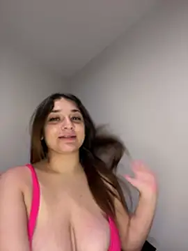 Chatroom XXX en direct de treasurebabii