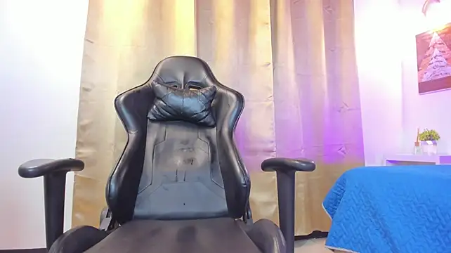 Logan_WolfJSn Live XXX chat