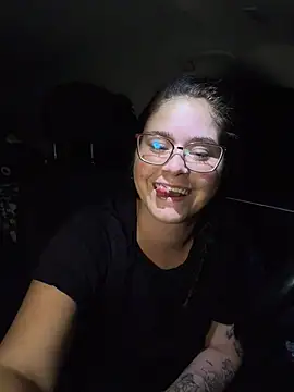 LisaNimmersatt Chat XXX in diretta