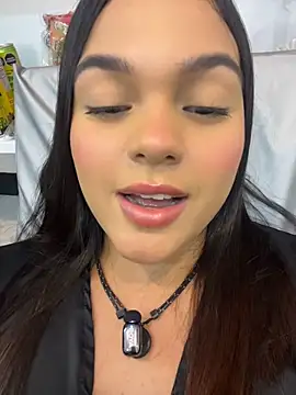 Bella-Ferrer Live XXX Chat