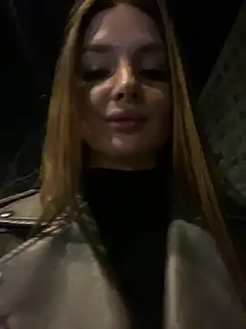 KrisMagnoly Chat XXX live