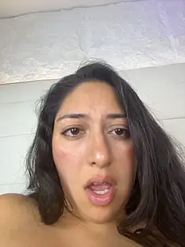 Victoria_salem live XXX chat