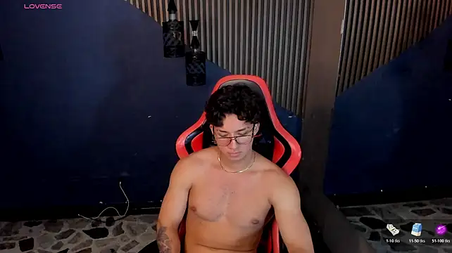 Онлайн чат XXX Axxel_Muscle