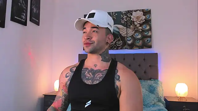 Mathew_Colee Live XXX-Chat