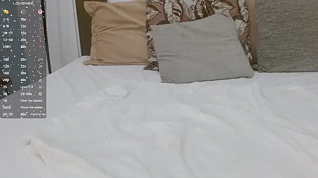 Chat XXX en directo de sophia_hadid