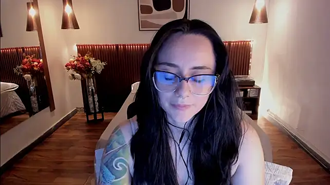Онлайн чат XXX KatherineBond