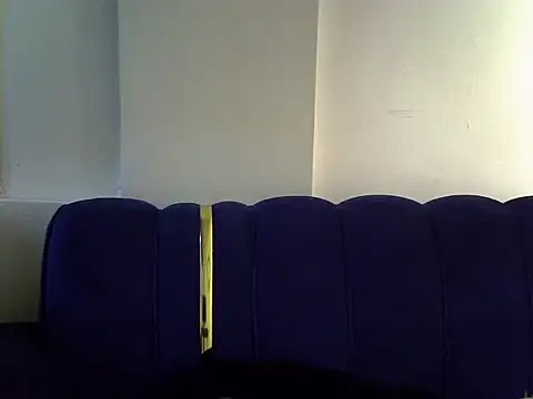 PrettyNoirr's Live XXX Chat