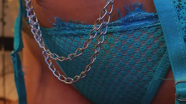 دردشة Freckle_Diyana الجنسية المباشرة