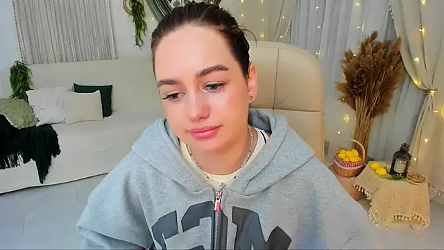 MiracleCurly's Live XXX Chat