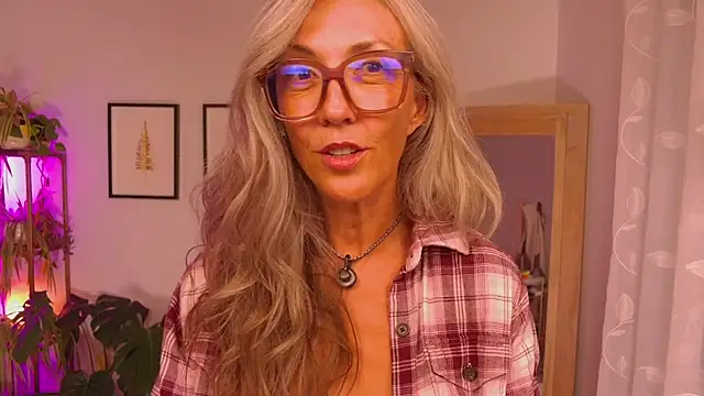sunnie_dayz Live XXX-chat
