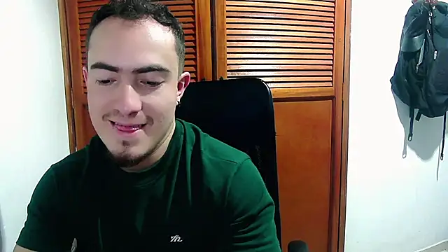 TouchDaddy4 Live XXX-Chat