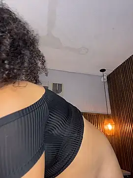 دردشة Ashleyy23x الجنسية المباشرة
