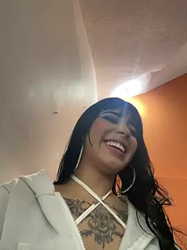 -Brittanny's Live XXX Chat