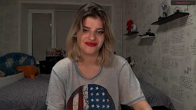 ElisFlower live XXX chat