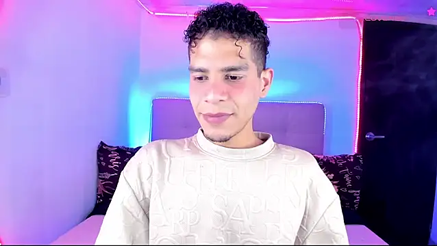 Ethan_Boyy Obrolan Langsung XXX