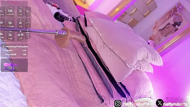Chatroom XXX en direct de Natty_roberts_