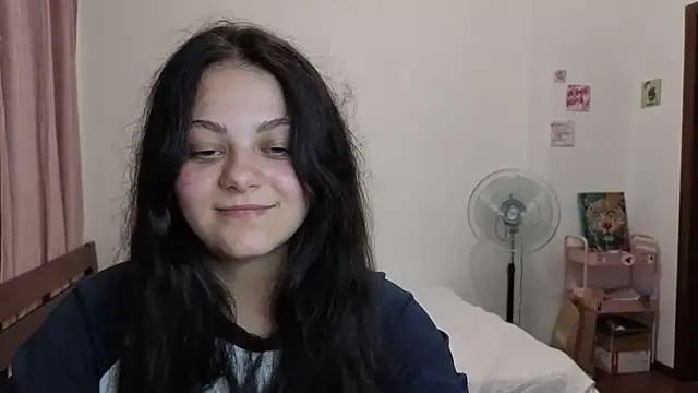 Онлайн чат XXX _Mikky_lil_