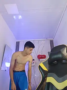 XXX chat uživo modela Ascii_one