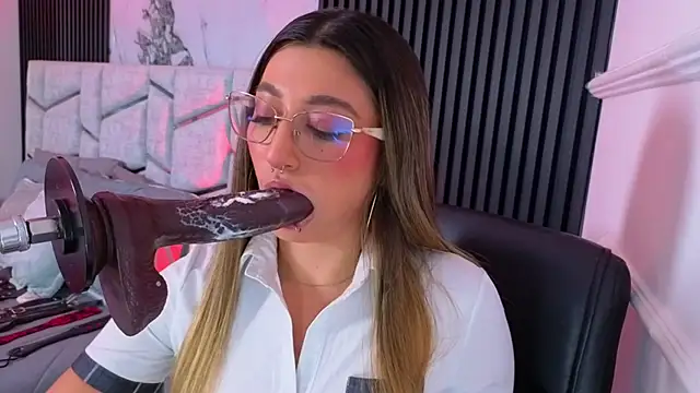 Gabrielakassi's Live XXX Chat